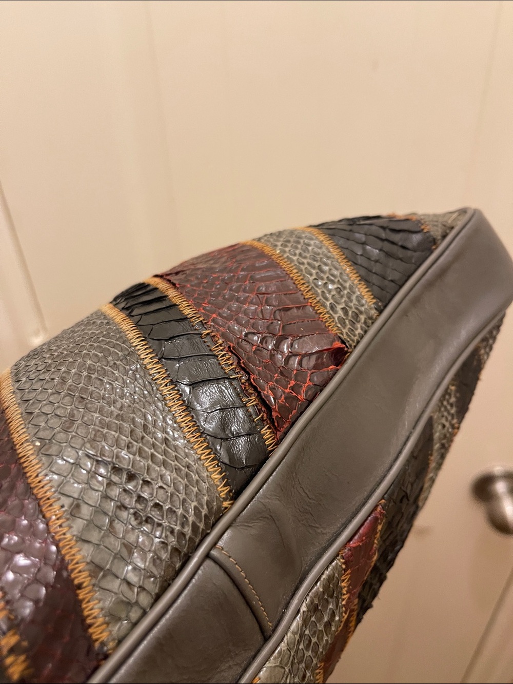 Varon Vintage please check all picture of condition - Picture 10 of 17